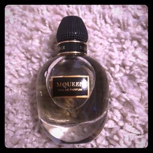 Alexander MQueen eau de parfum